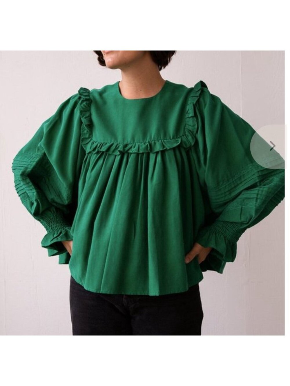 MEADOWS Ruffle Detail Peasant Blouse One Size Green Loose Fit Long Sleeves